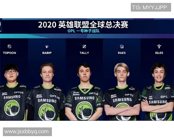 FPX战术解析：王者荣耀中的团队协作与策略运用探讨