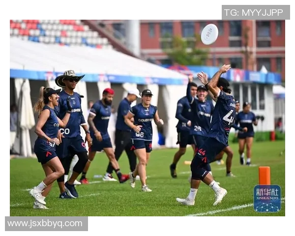 成都飞盘队在全国飞盘速度排行榜中荣获第4名展现出强劲实力与团队精神